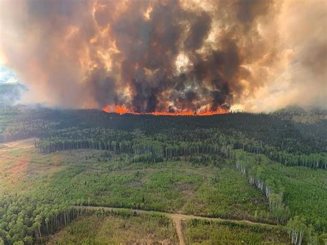 Alberta county warns of danger when residents fight wildfires themselves